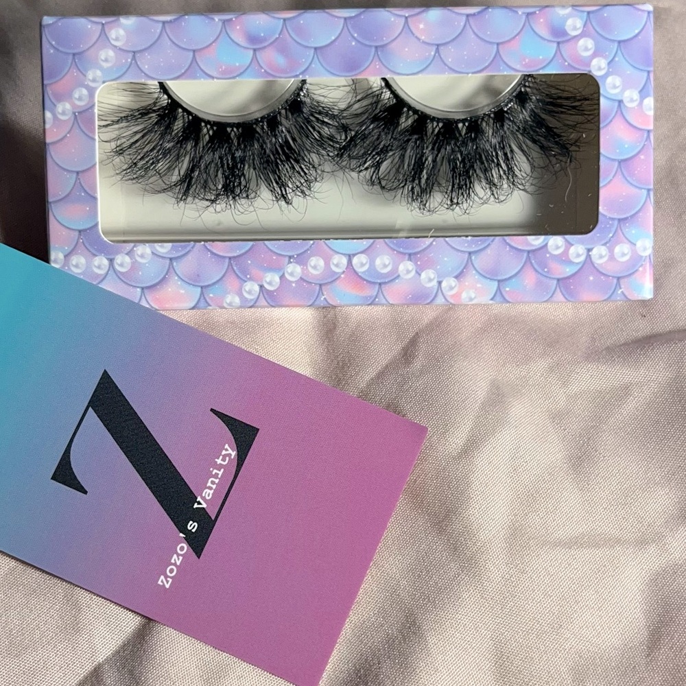 Lush lashes